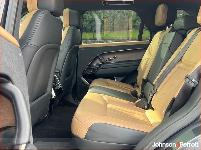 Land Rover Range Rover 2023