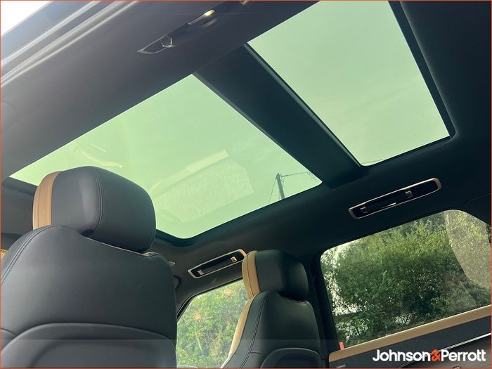 Land Rover Range Rover 2023