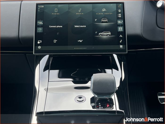 Land Rover Range Rover Sport 2026
