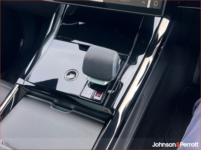 Land Rover Range Rover Sport 2026