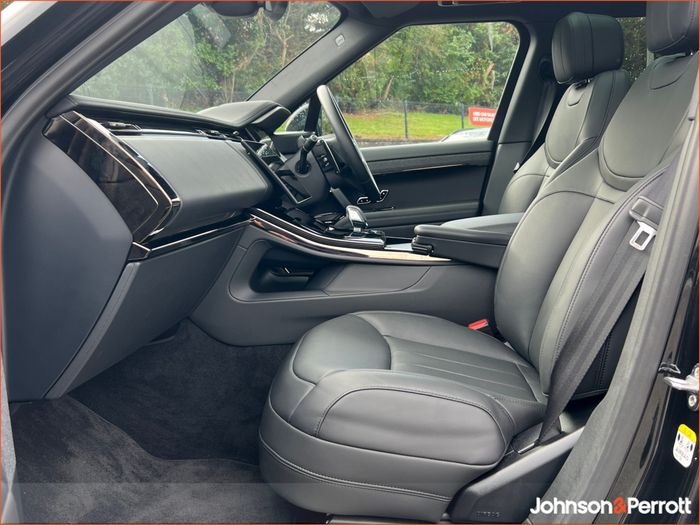 Land Rover Range Rover Sport 2026
