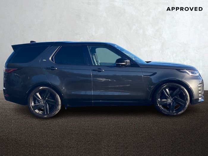 Land Rover Discovery 2025