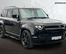 Land Rover Defender 2025