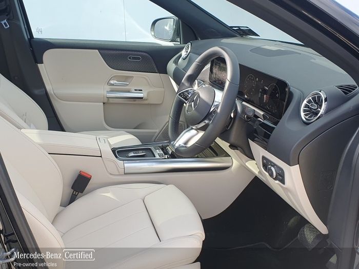 Mercedes-Benz GLA Class 2025