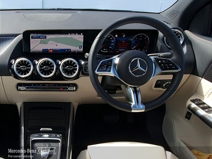 Mercedes-Benz GLA Class 2025
