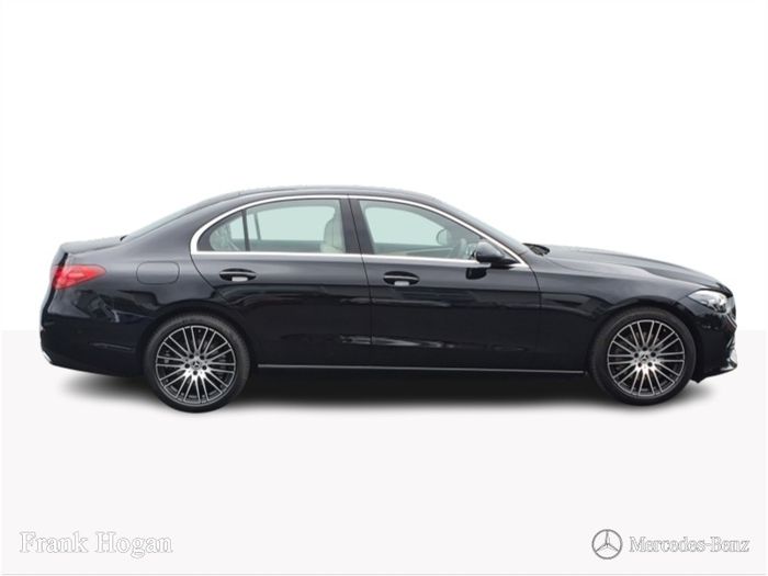 Mercedes-Benz C-Class 2022
