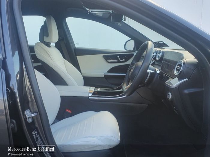 Mercedes-Benz C-Class 2025