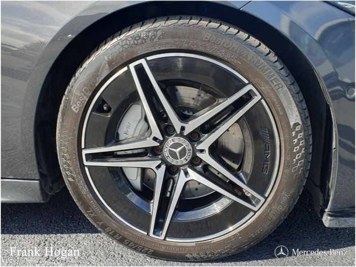 Mercedes-Benz C-Class 2023
