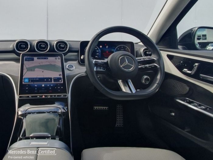 Mercedes-Benz C-Class 2024