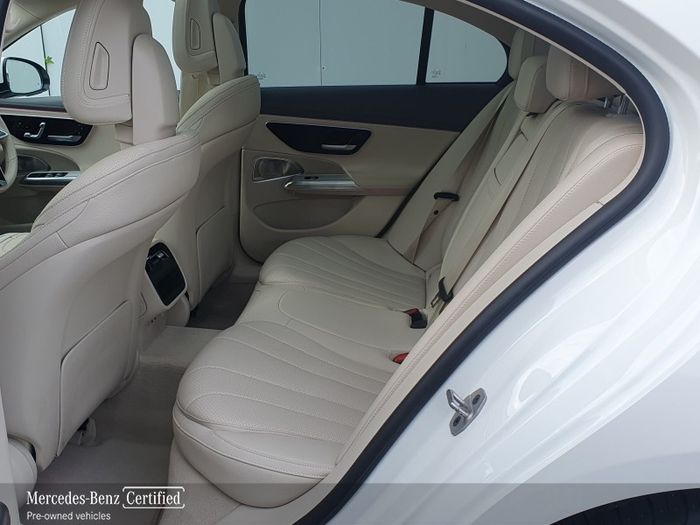 Mercedes-Benz E-Class 2024