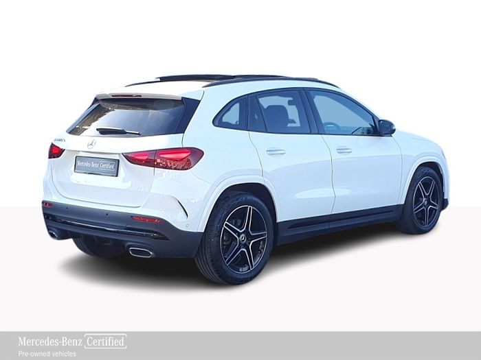 Mercedes-Benz GLA Class 2025