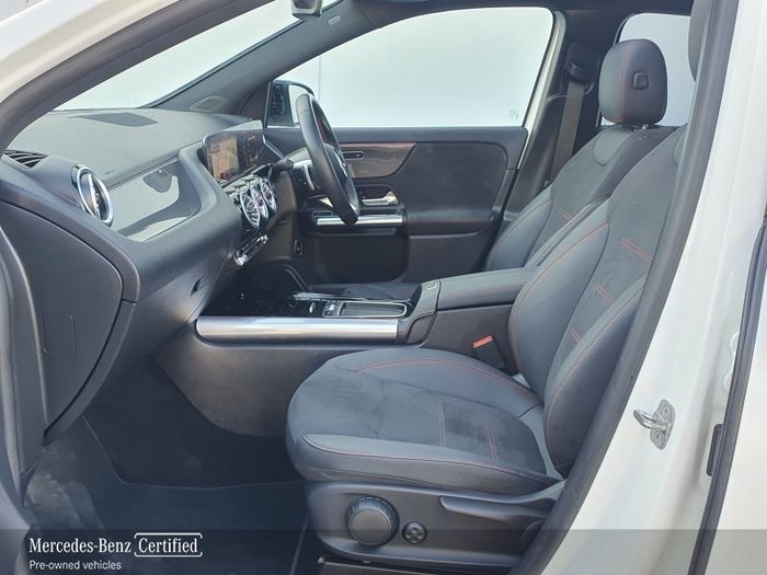 Mercedes-Benz GLA Class 2025