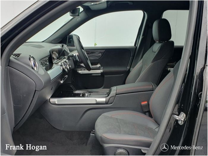 Mercedes-Benz GLB- Class 2026
