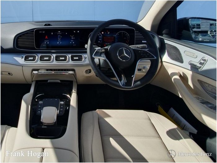 Mercedes-Benz GLE-Class 2026