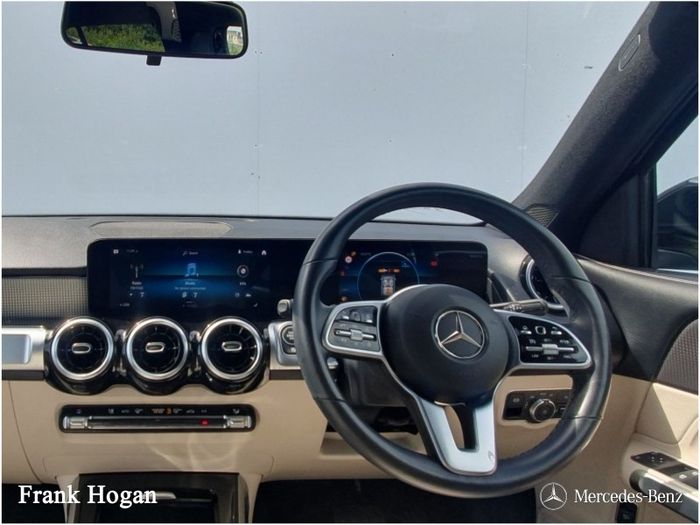 Mercedes-Benz GLB- Class 2022
