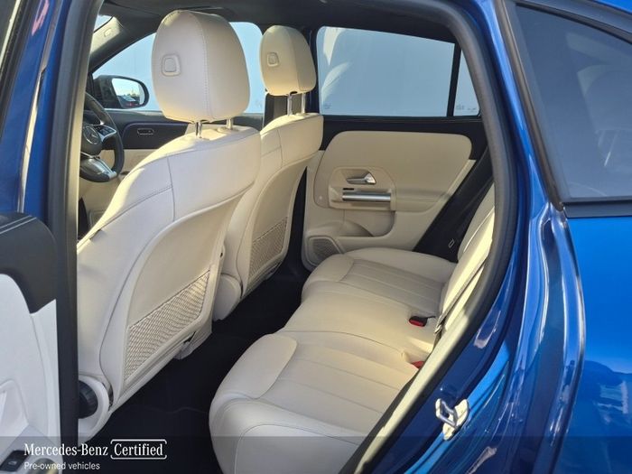 Mercedes-Benz GLA Class 2024