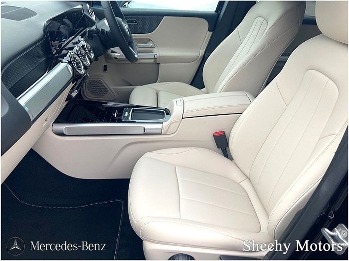 Mercedes-Benz GLB- Class 2026