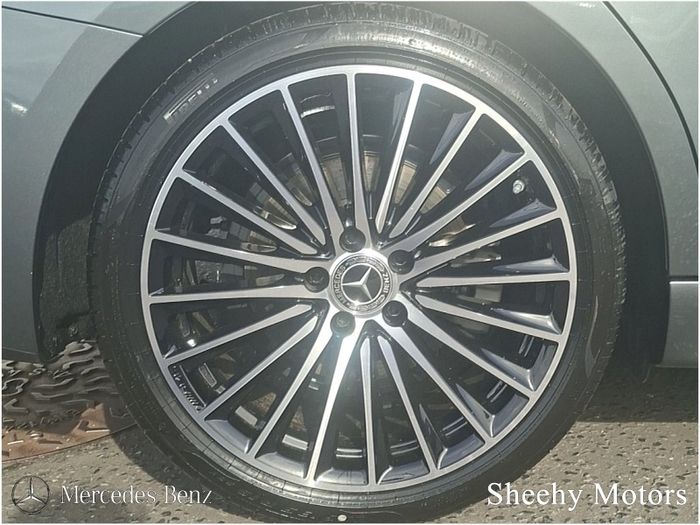 Mercedes-Benz C-Class 2026