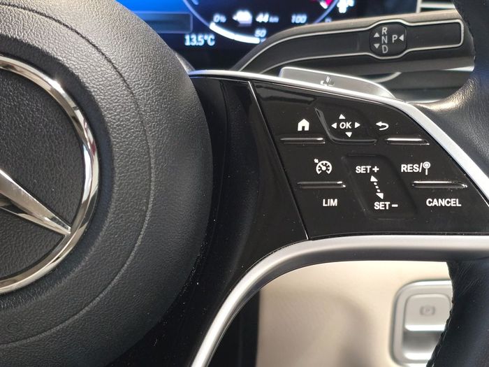 Mercedes-Benz GLE-Class 2024
