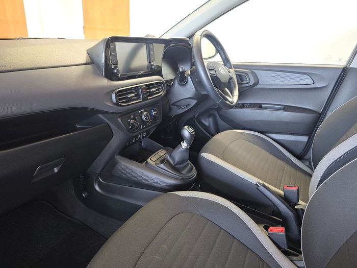 Hyundai i10 2023