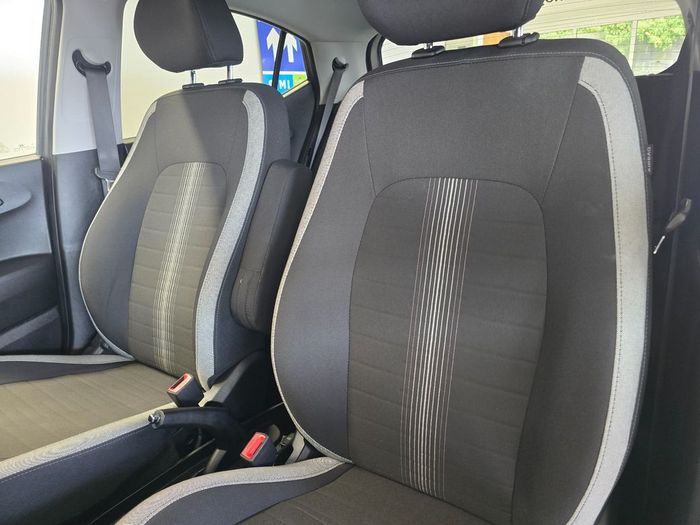Hyundai i10 2023