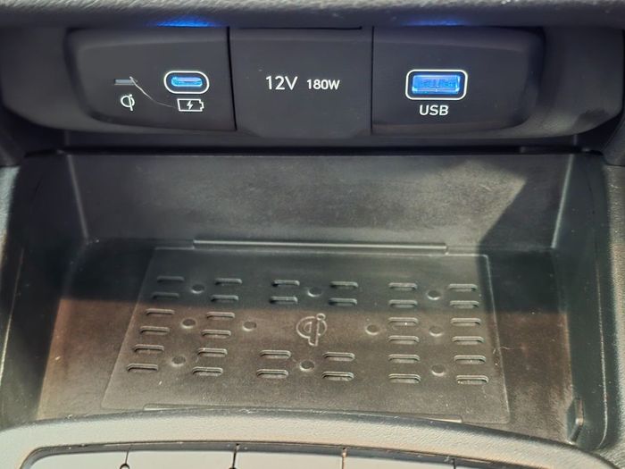 Hyundai i10 2023