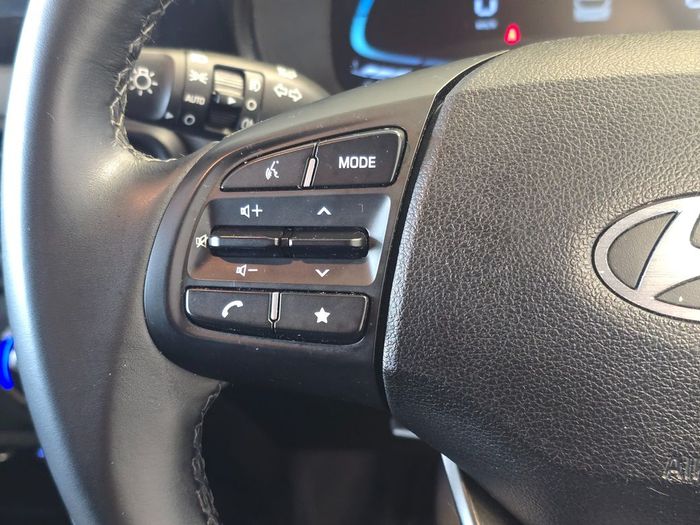 Hyundai i10 2023