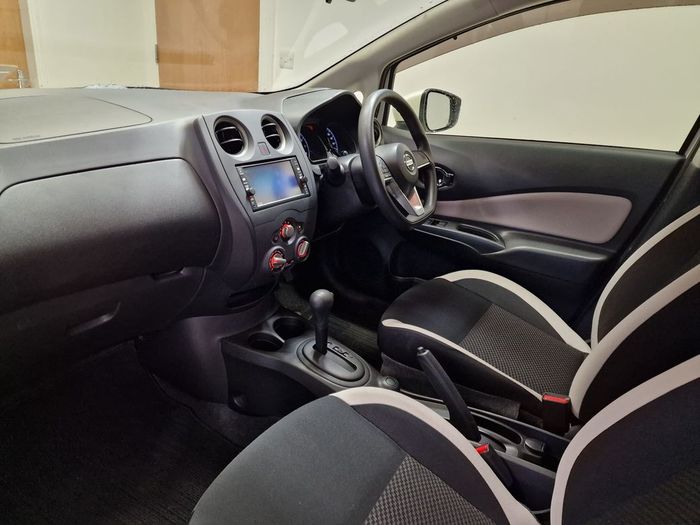 Nissan NOTE 2017