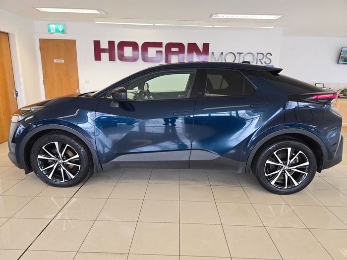 Toyota C-HR 2024