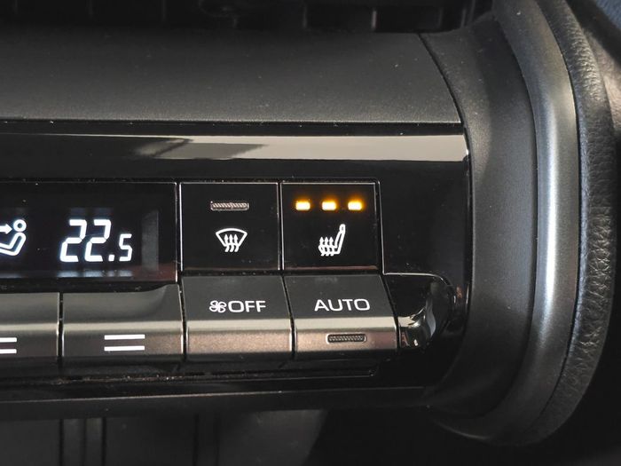 Toyota C-HR 2024