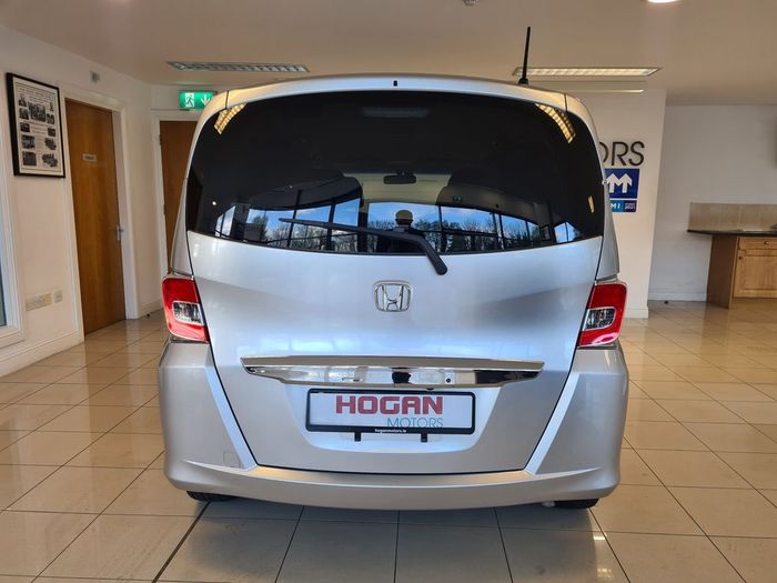 Honda Freed 2016