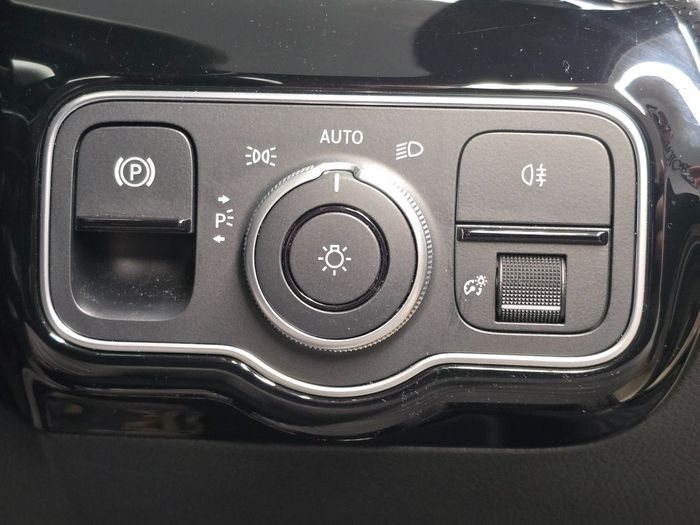 Mercedes-Benz A-Class 2023