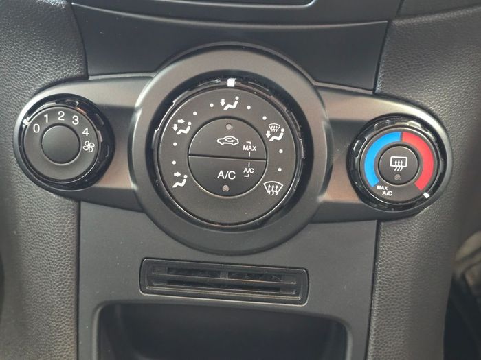 Ford Fiesta 2014