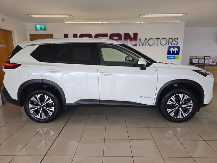 Nissan X-Trail 2025