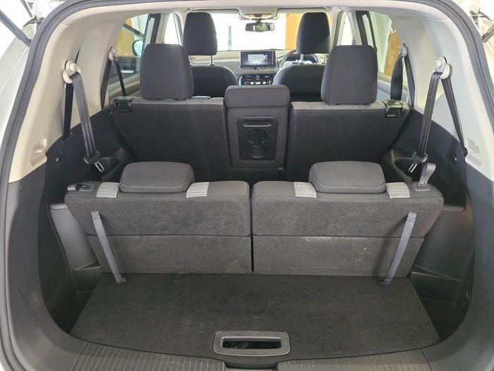 Nissan X-Trail 2025