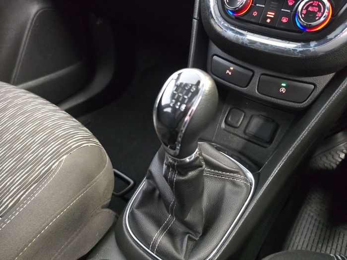 Opel Mokka 2016