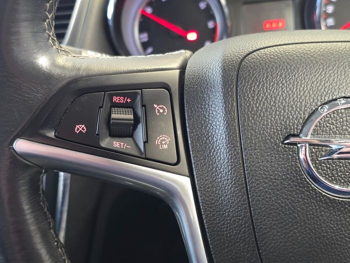 Opel Mokka 2016