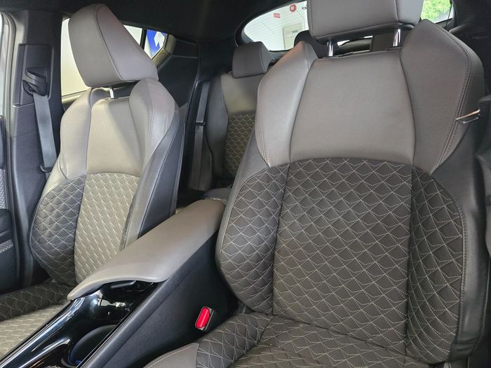 Toyota C-HR 2023