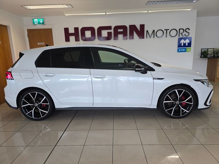 Volkswagen Golf 2024