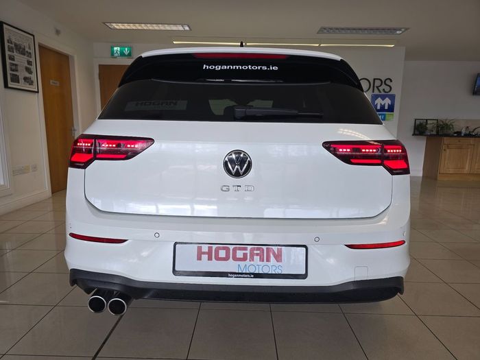 Volkswagen Golf 2024