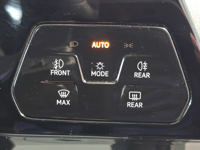 Volkswagen Golf 2024