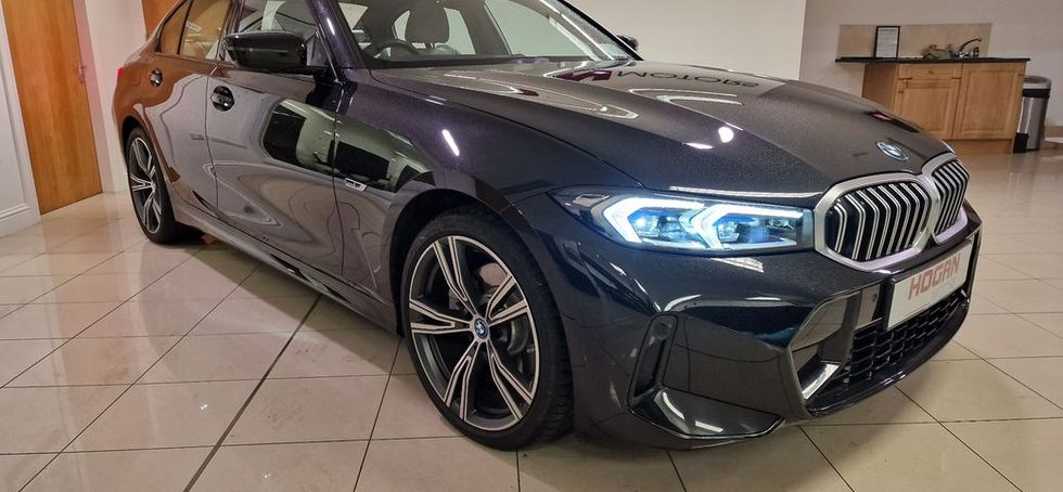 BMW 3 Series 2023