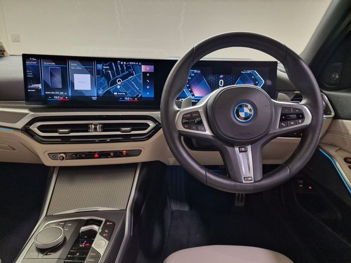 BMW 3 Series 2023