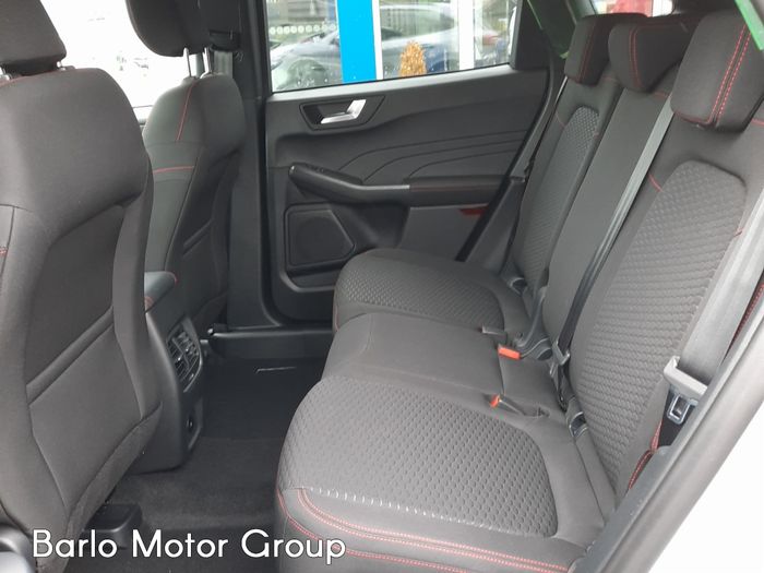 Ford Kuga 2025