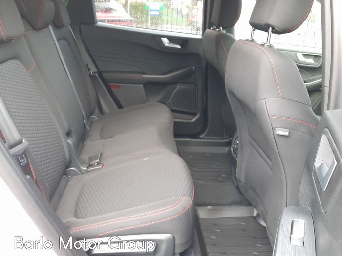 Ford Kuga 2025