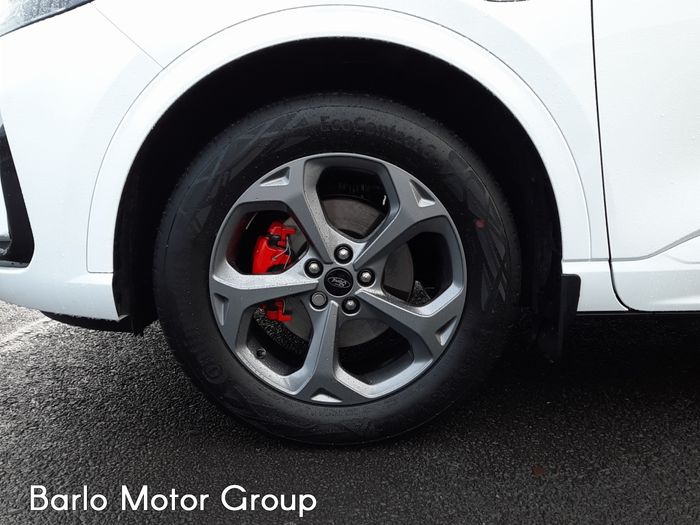 Ford Kuga 2025