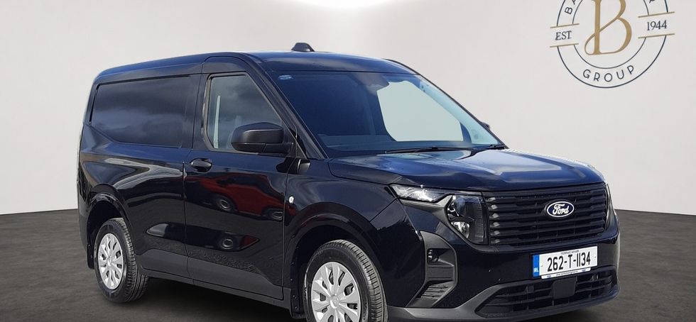 Ford TRANSIT COURIER 2026