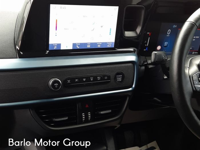 Ford TRANSIT COURIER 2025