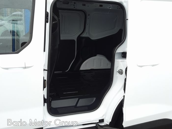 Ford TRANSIT COURIER 2025