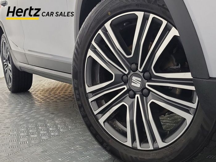 SEAT Arona 2024